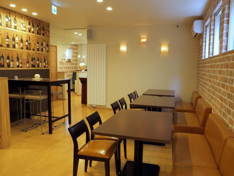 Ocho Guest House Sapporo Buitenkant foto